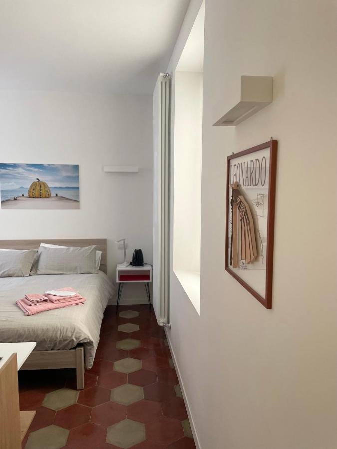 Santa Vincenza - Suite Indipendente Lovere Buitenkant foto